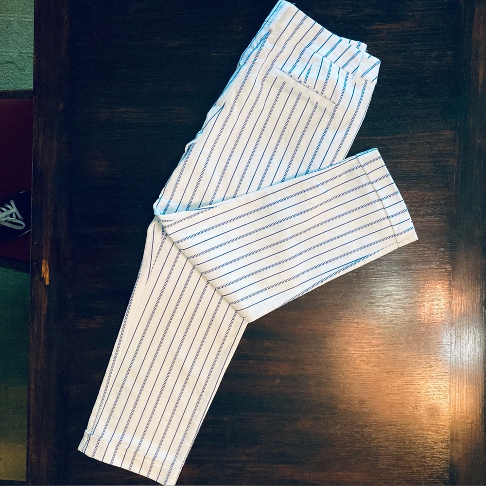 Chico's So Slimming Crop Pants size 8 Striped cuff